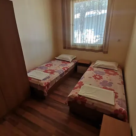 Elit Village База отдыха Обзор